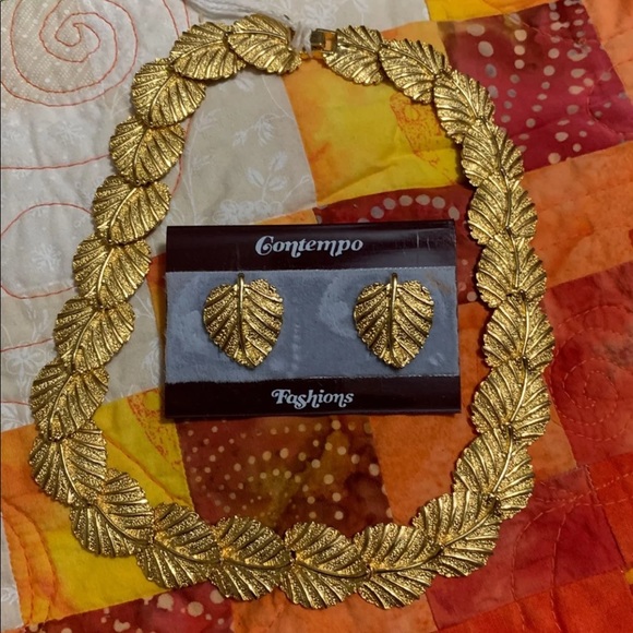 Contempo Fashion sets - Picture 5 of 8